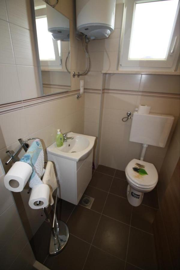 Privatna Soba Gita Apartment Sumartin Luaran gambar